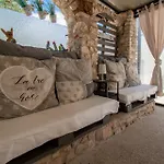 Marsel With Pool & Jacuzzi By Istrabook Βίλα